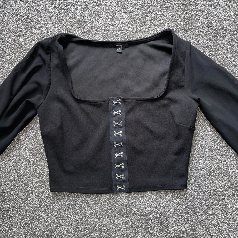Cute black crop top